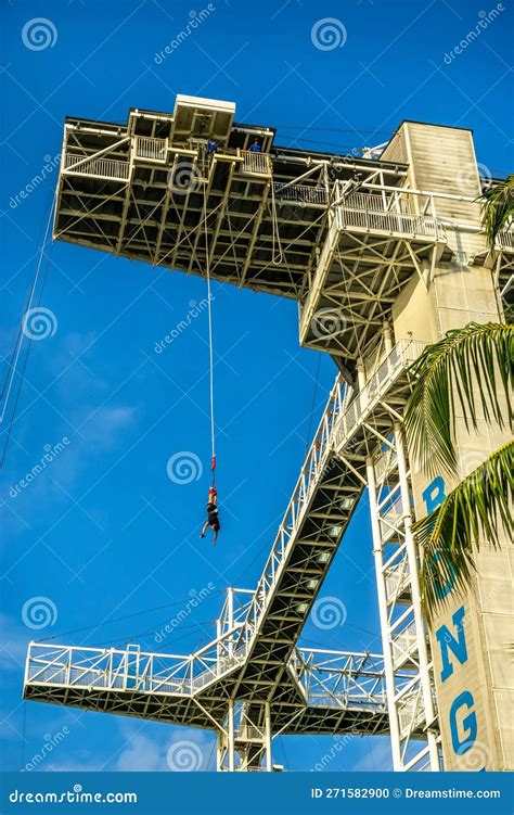 Bungy Jump Platform