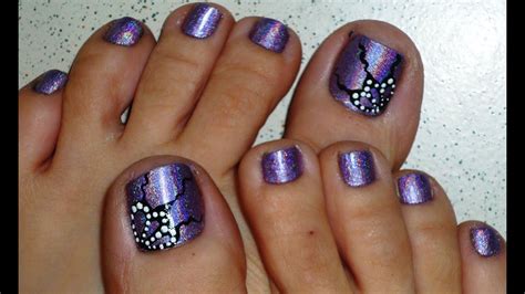 Butterfly Toe Nails: A Trendy New Look For Your Feet
