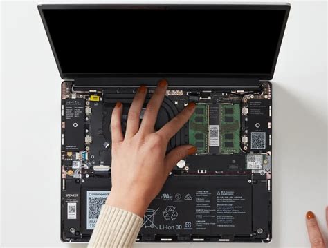 Buying a Barebones Laptop