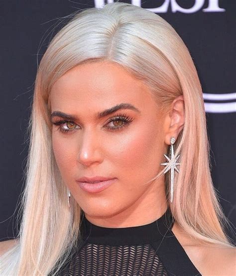 C.J. Perry Early Life and Inspiration