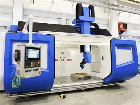 CNC Machining Center