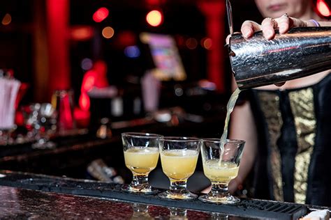 Cabaret Drinks Service