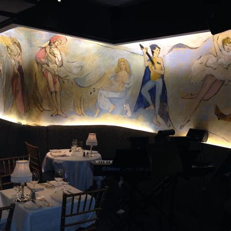 Café Carlyle Calendar