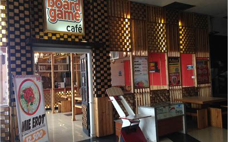 Cafe Board Game Terdekat