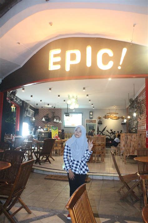Cafe Kota Wisata