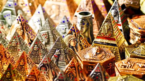 Cairo Souvenirs Bargaining