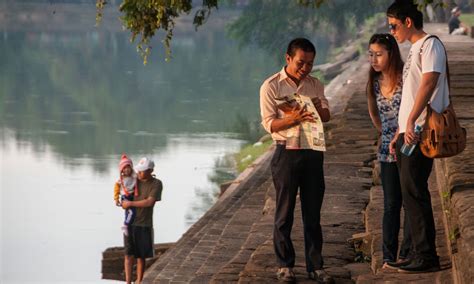 Cambodian Tour Guide