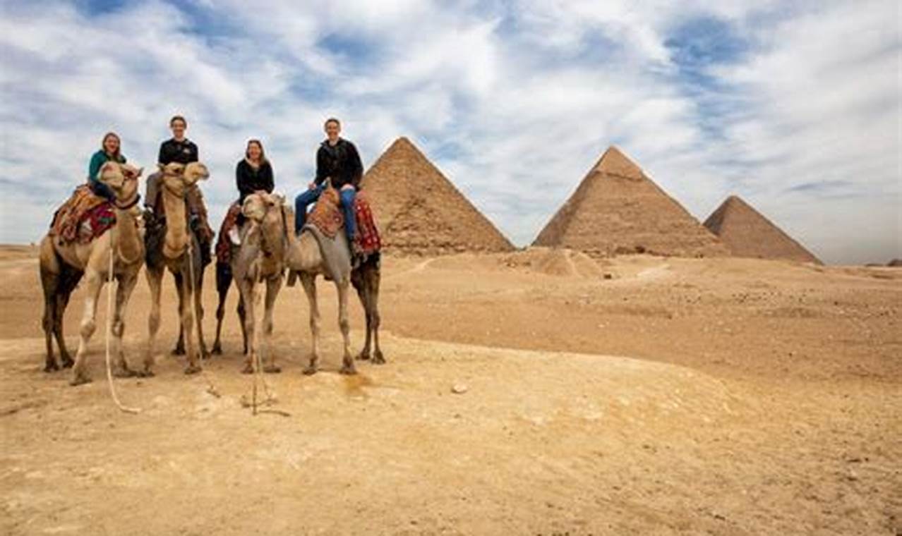 Camel rides and desert experiences near the pyramids