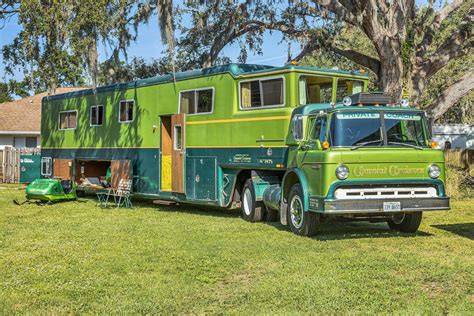Camelot Cruiser