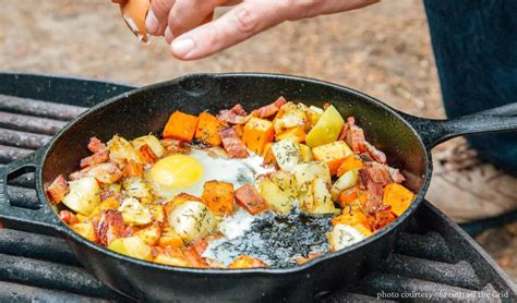 Discover The Ultimate Campfire Cuisine: Indulge In Delicious Outdoor Dining with These Flavorful Meals!