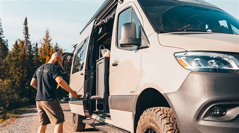 Camper Van Quebec