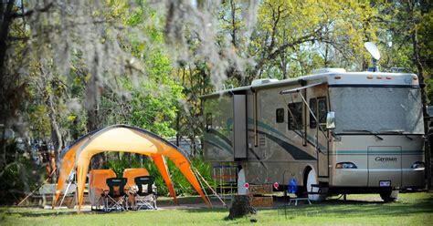 Experience Nature's Paradise: Unforgettable Camping at Crystal River