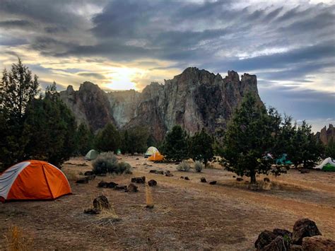 Unleashing Oregon's Natural Beauty: Top 10 Camping Sites for Ultimate Outdoor Adventure!
