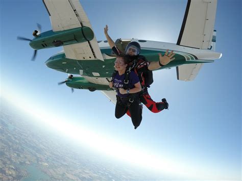 Can You Skydive Alone Your First Time