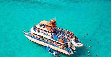 Cancun Dancer Cruise