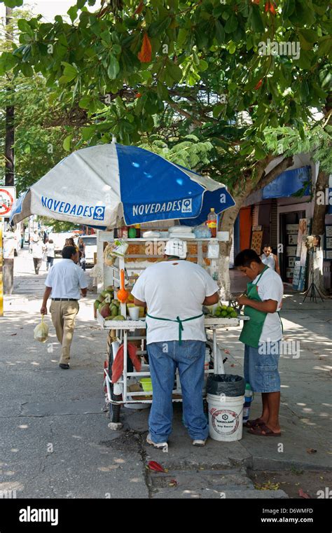 Cancun Food Cart