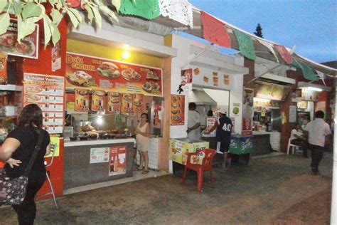 Cancun’s Local Markets: Street Food Review & Guide
