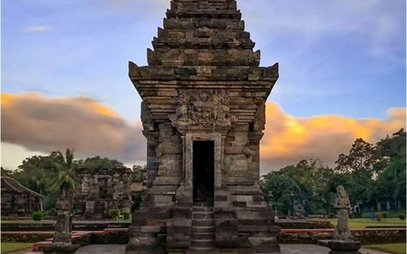 Candi Penataran