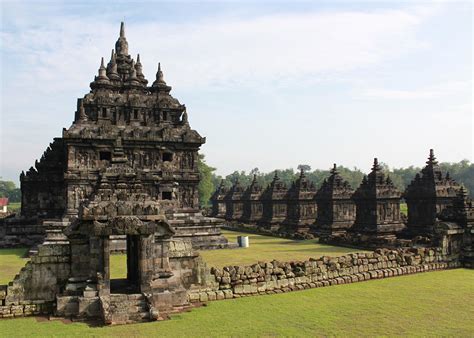 Candi Plaosan Yogyakarta Panjang