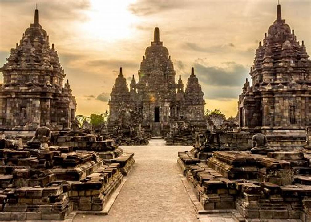 Panorama Candi Prambanan