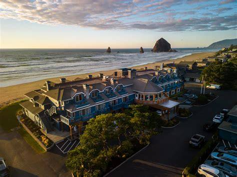 Experience the Unforgettable Beauty of Cannon Beach: Book Your Stay Now!