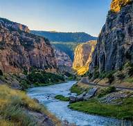 Canyon Lake wind