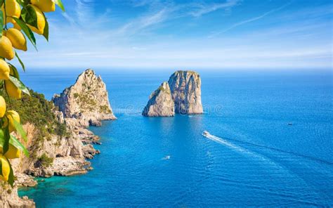 Naples to Capri: VIP Tour Review – Blue Grotto & Faraglioni