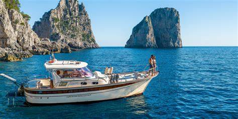 Capri boat