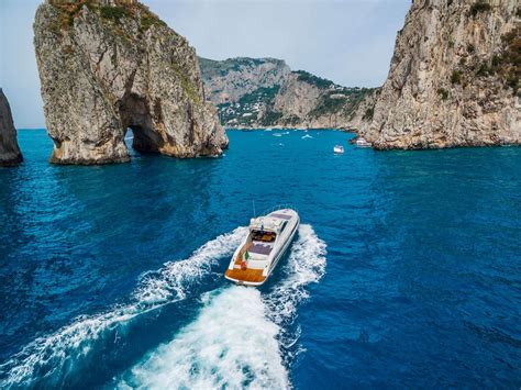 Capri boat tours