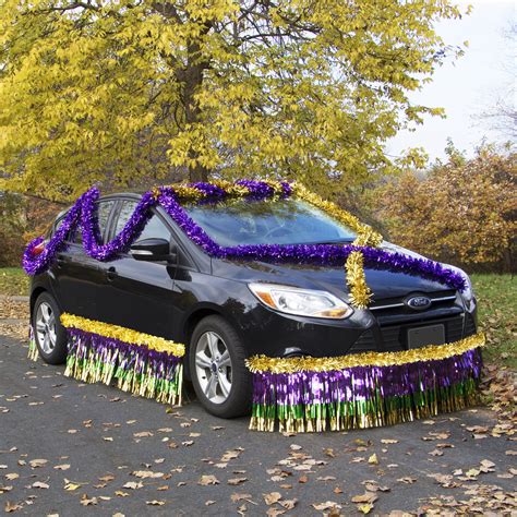 10 Creative Car Decoration Ideas for Graduation Parade Bliss