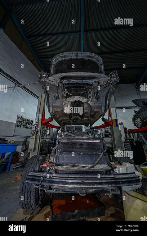 Car being repaired in a workshop