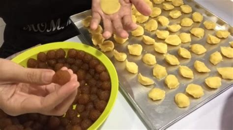 Cara Membuat Adonan Kue Tart Mini