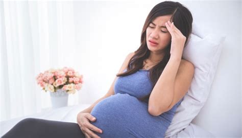 Cara mengatasi sulit tidur saat hamil trisemester ketiga