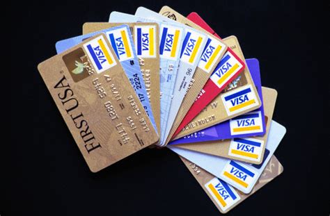 Cara Mengelola Gaji untuk Membayar Hutang Kartu Kredit