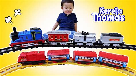 Cara Menggunakan Kereta Api Thomas Mainan