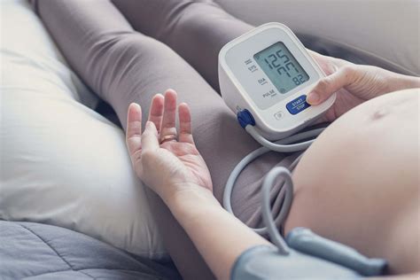 Rutin Memantau Tekanan Darah Turunkan Risiko Kematian Ibu