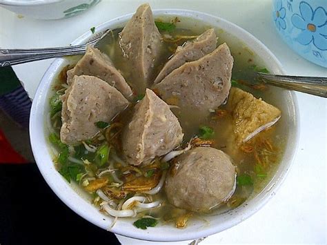 Cara Membuat Bakso Jumbo yang Kenyal dan Enak