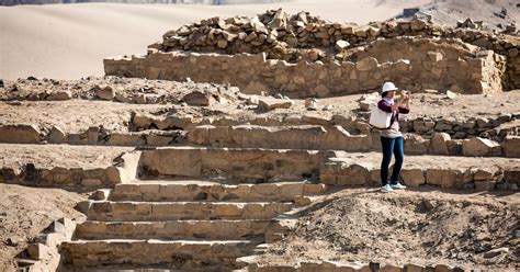 Caral tour guide