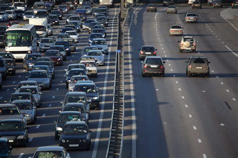 Carpool Lanes For Reducing Commute Time