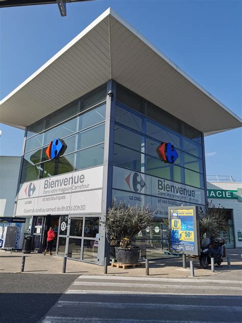 Carrefour Le Cres