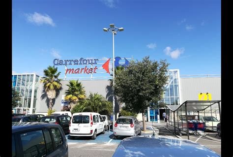 Carrefour Lezignan