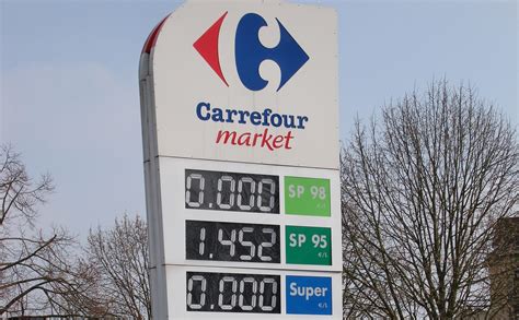 Carrefour Market Essence