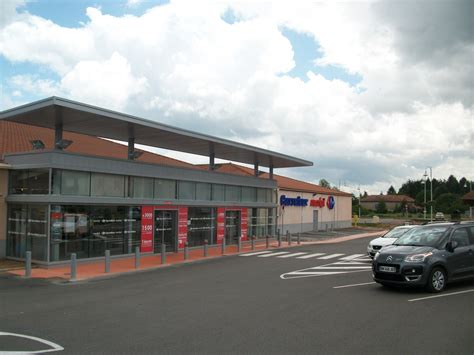 Carrefour Market Renaison