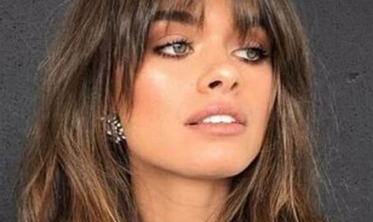 Carré Fringe Curtain Hairstyle: A Guide to the Perfect Look