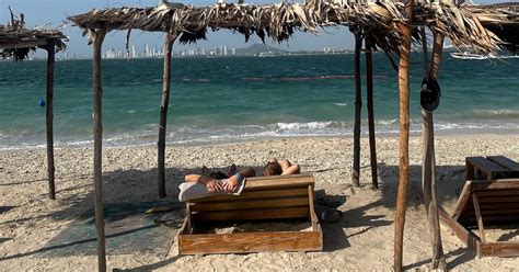 Cartagena Beach Lunch