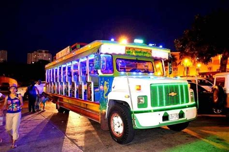 Cartagena Party Bus: Disco on Wheels – A Detailed Review