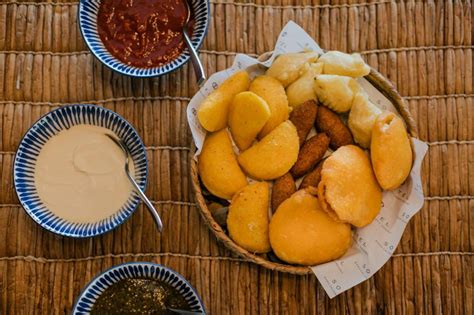 Review: Cartagena Fritters Cooking Class By Lunatico Experience