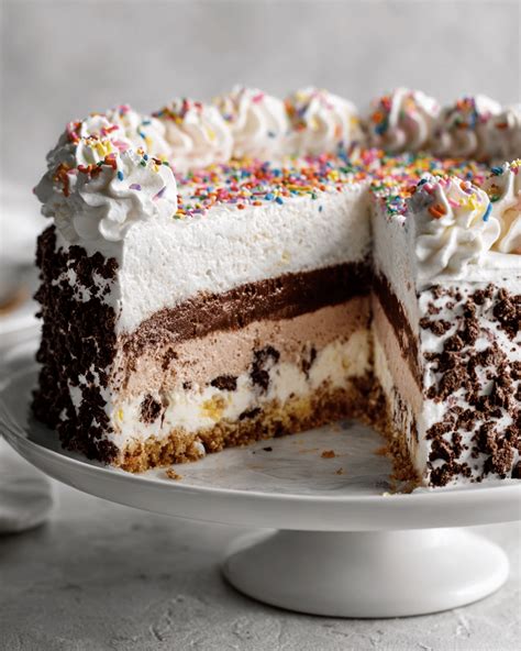 Carvel Cake