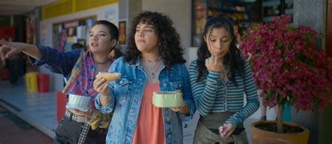 The Enchanting and Talented Cast of the Must-See Drama Series: The Most Beautiful Flower