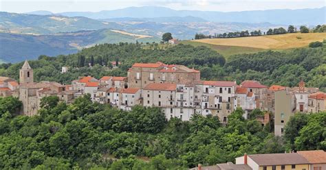 Castelbottaccio Farm Tour Review: A Day with Nicoletta